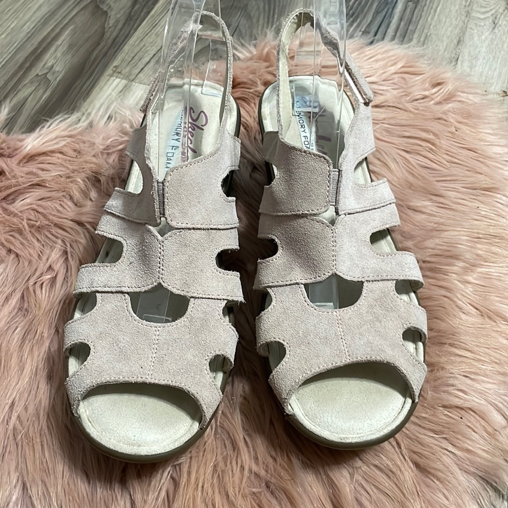 Skechers Pink Suede Wedge Sandals Size 9